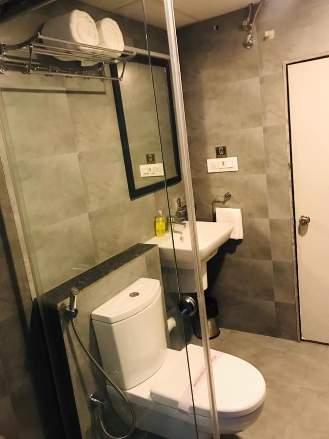 Banzai Rooms นาสิก ภายนอก รูปภาพ