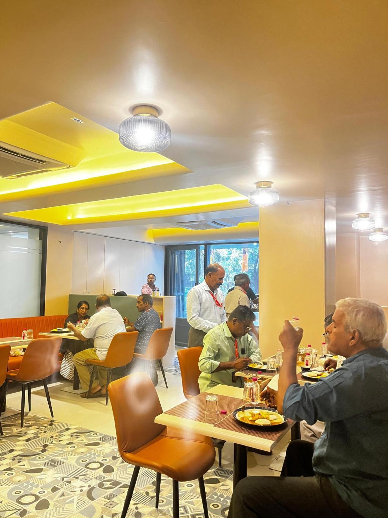 Banzai Rooms นาสิก ภายนอก รูปภาพ