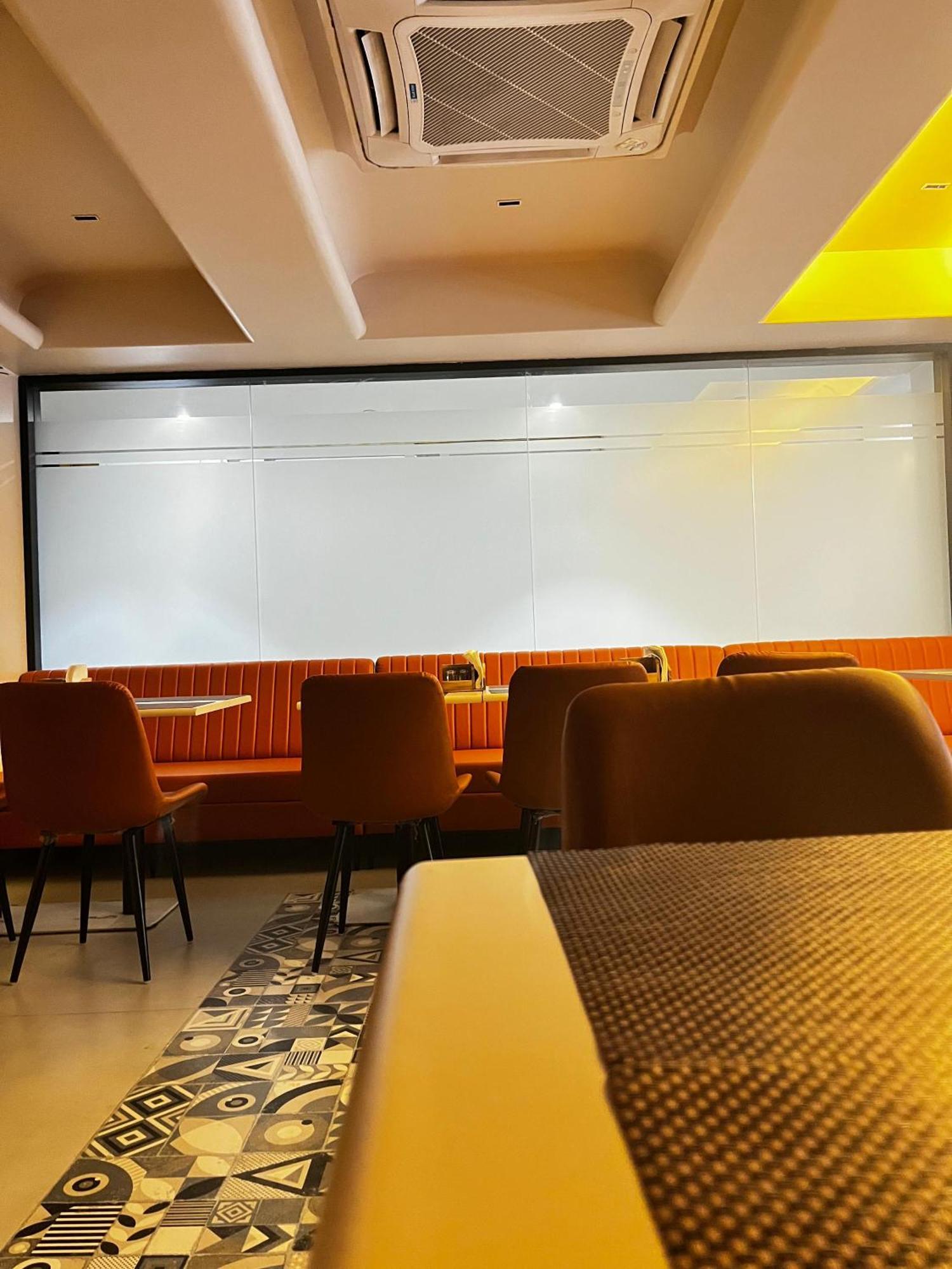 Banzai Rooms นาสิก ภายนอก รูปภาพ