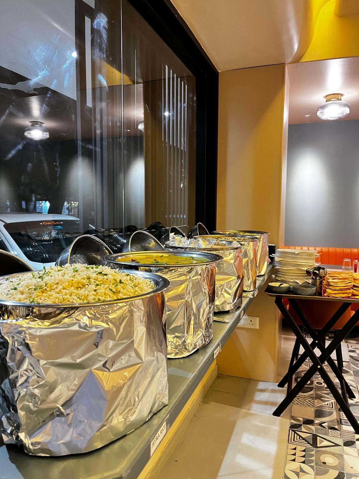 Banzai Rooms นาสิก ภายนอก รูปภาพ